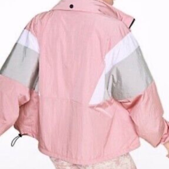 NWOT Victoria's Secret PINK Hooded Windbreaker Jacket - Picture 2 of 15